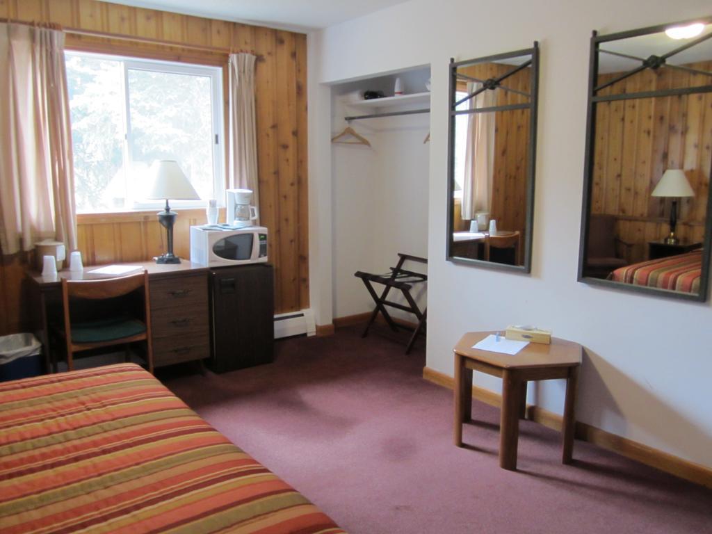 The Gateway Inn Κάνμορ Δωμάτιο φωτογραφία